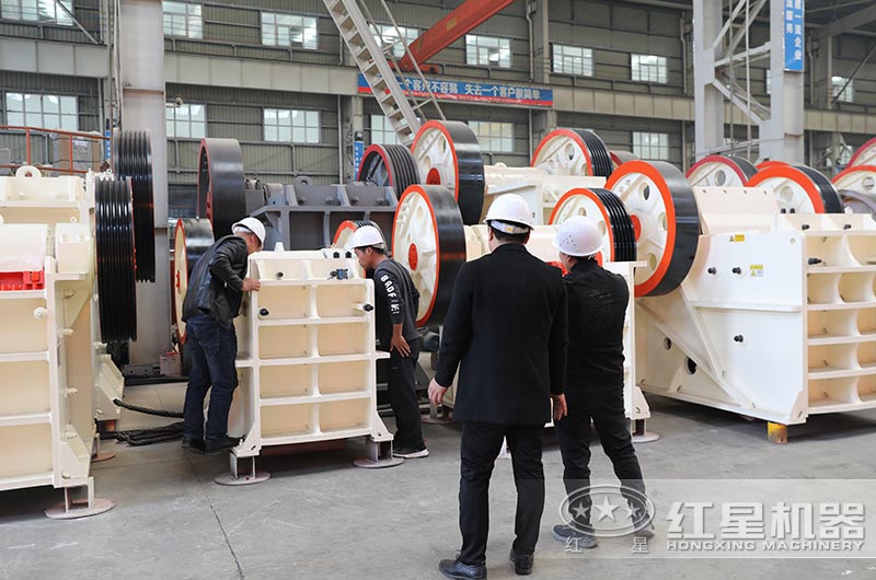 客戶到廠參觀，直接購機